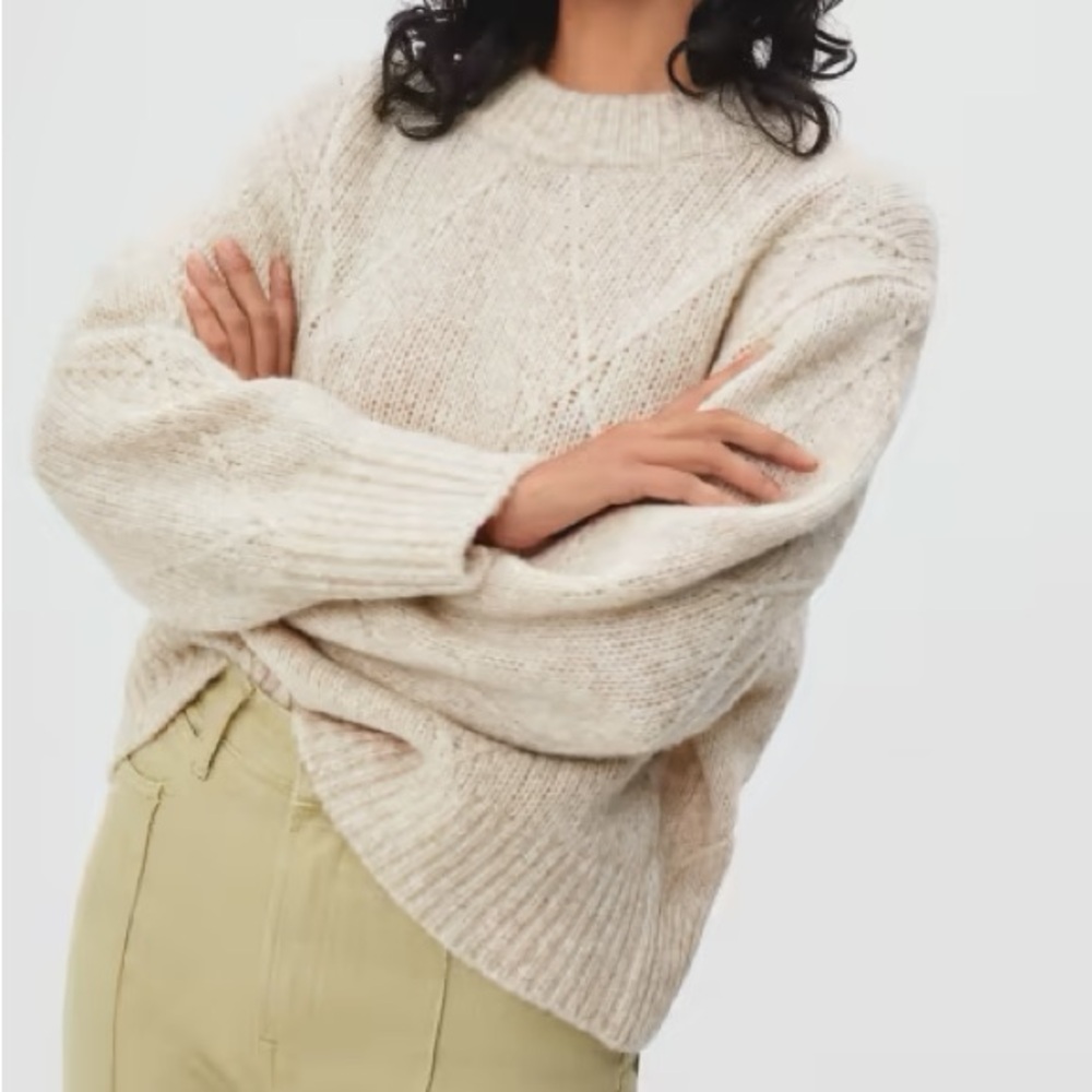 Everlane Diamond Stitch Cloud Crew in Heathered Ivory Medium